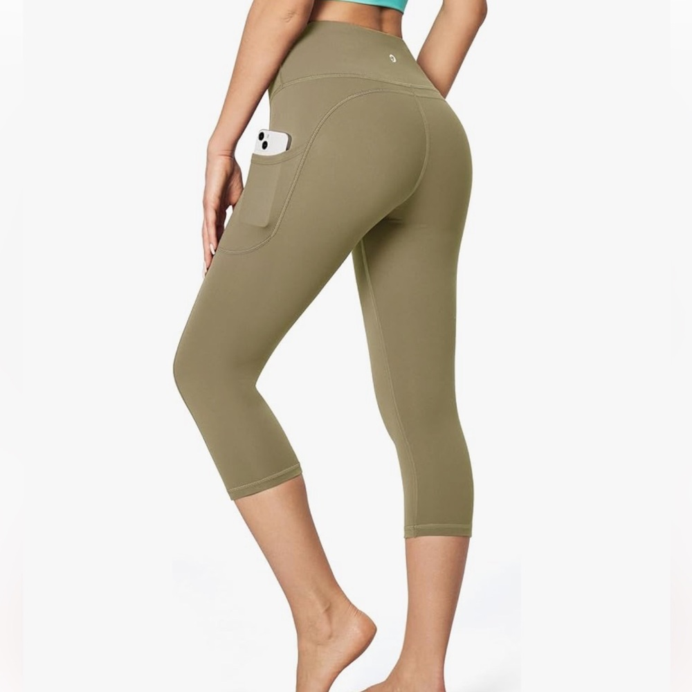 IUGA High Waisted Olive Yoga‎ Pants Women Pockets Capri Workout Leggings Large
